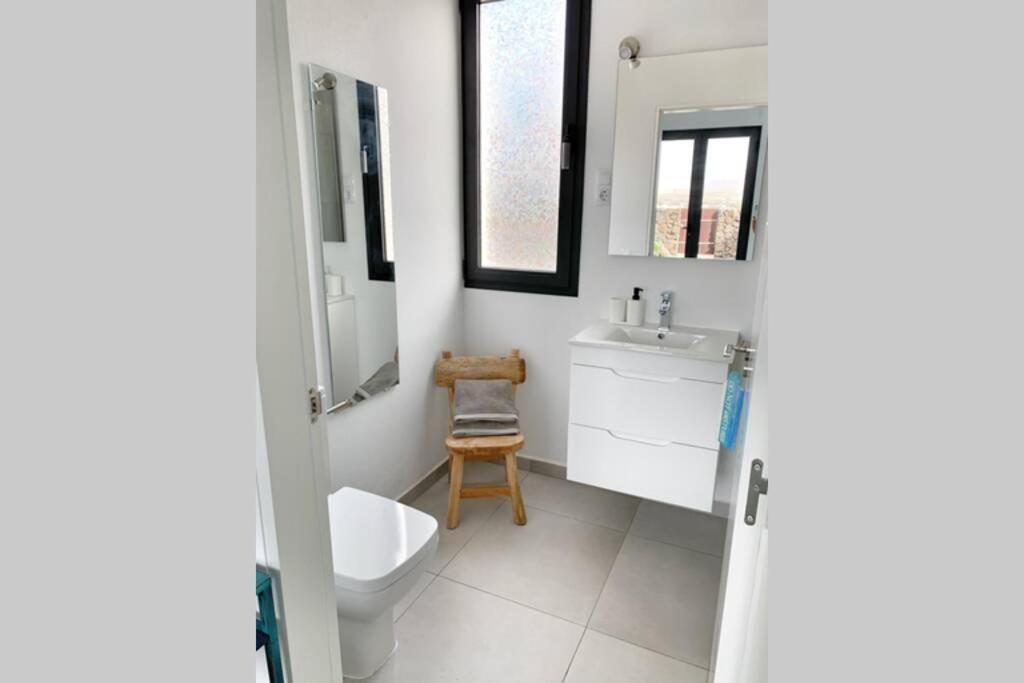 Agua Guesthouse Lajares Villa Con Jacuzzi Luaran gambar